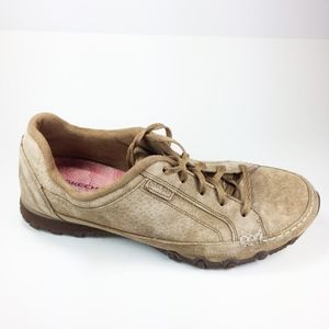 Sketchers Suede Relaxed Fit Memory Foam 9.5